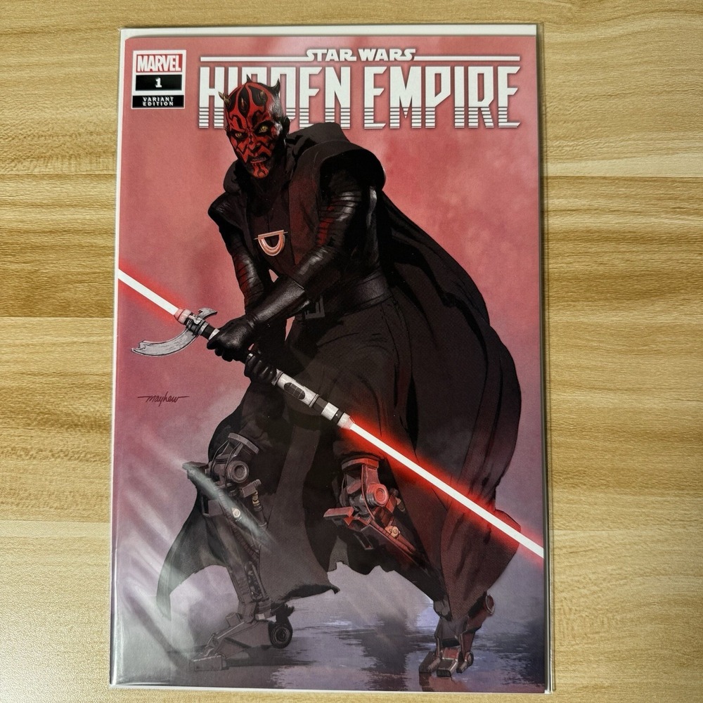 STAR WARS: HIDDEN EMPIRE #1 Mike Mayhew Studio Variant Cover A Trade Dress